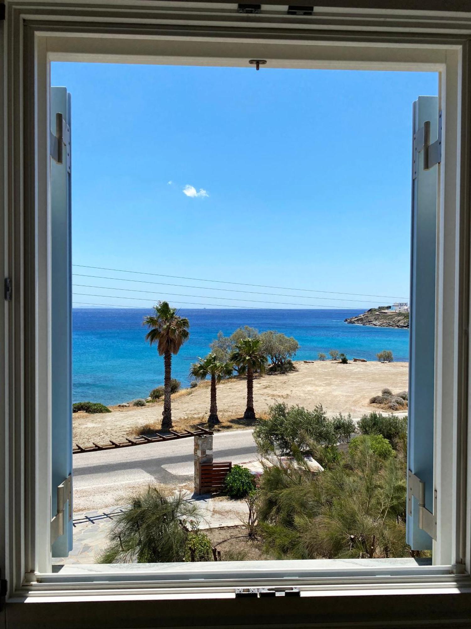 Agnadi Syros Beachfront Studios & Rooms Mégas Yialós-Nítes エクステリア 写真